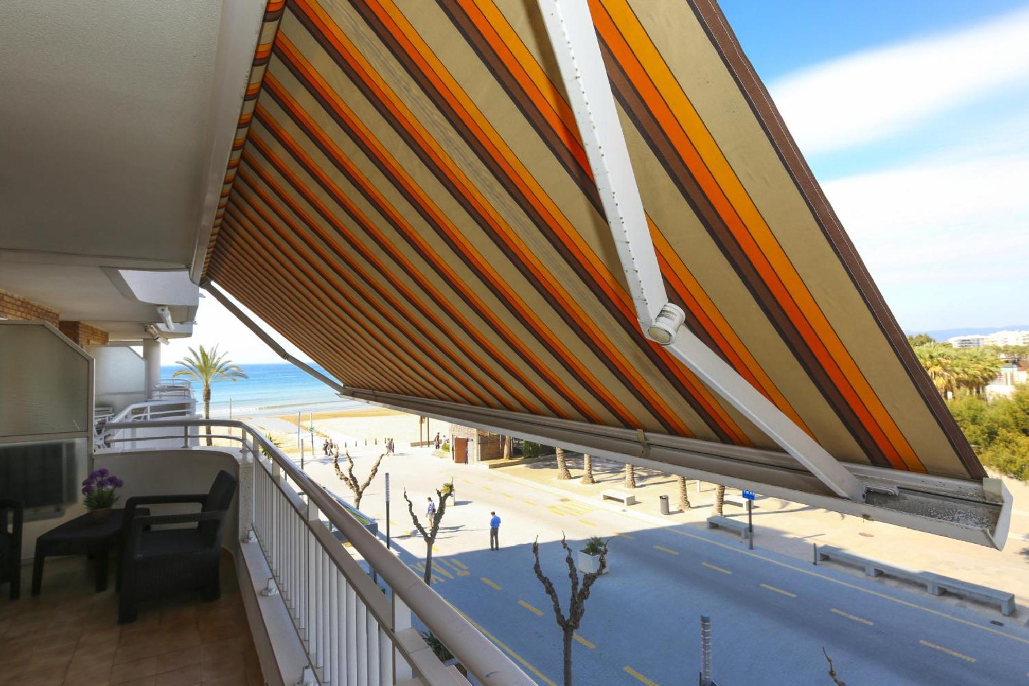 Santillana Homestay By Turismar Salou Exterior foto